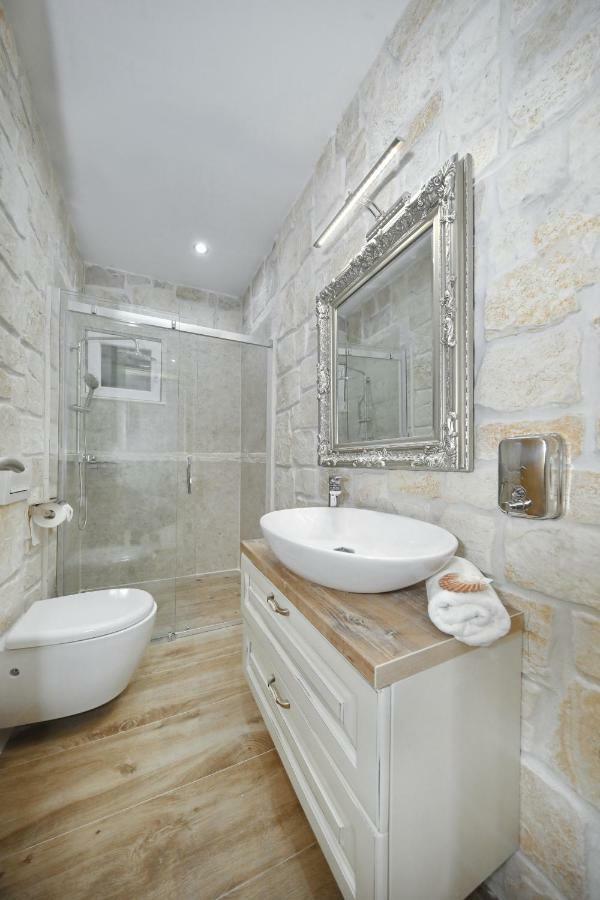 Holiday Home Petar Drage Ngoại thất bức ảnh